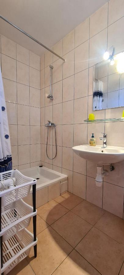 And Meri Apartman